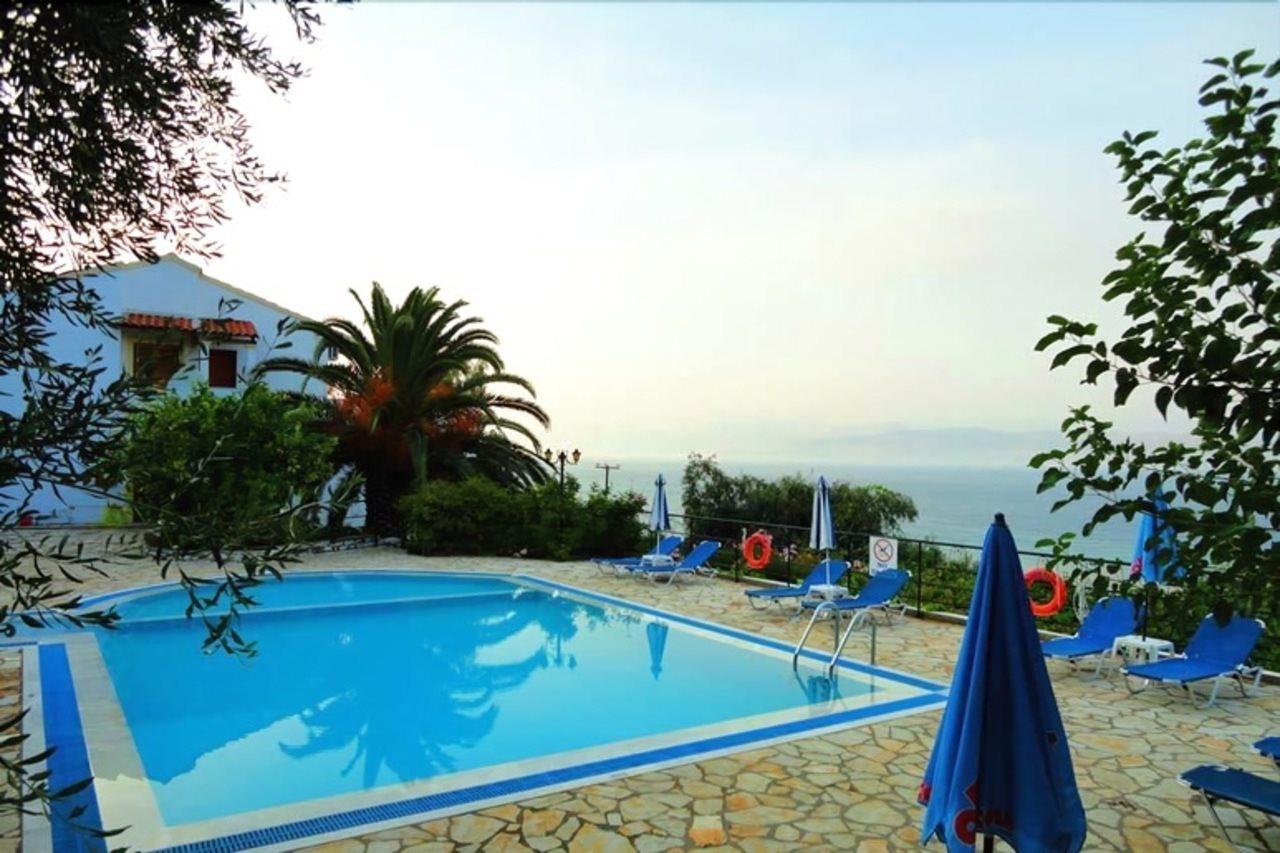 Dionysos Apartments Apraos Exterior photo