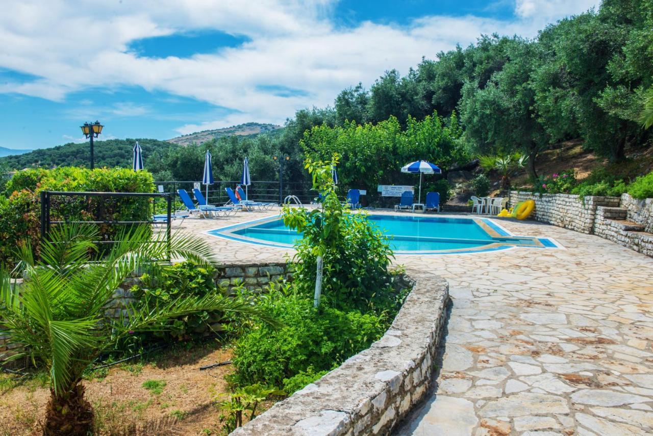 Dionysos Apartments Apraos Exterior photo