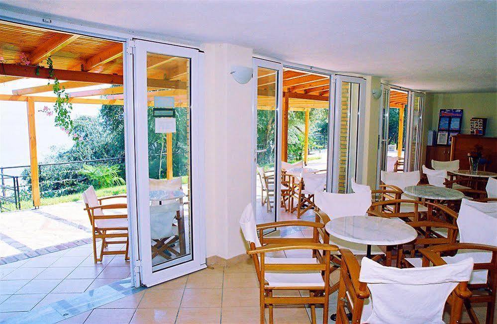Dionysos Apartments Apraos Exterior photo